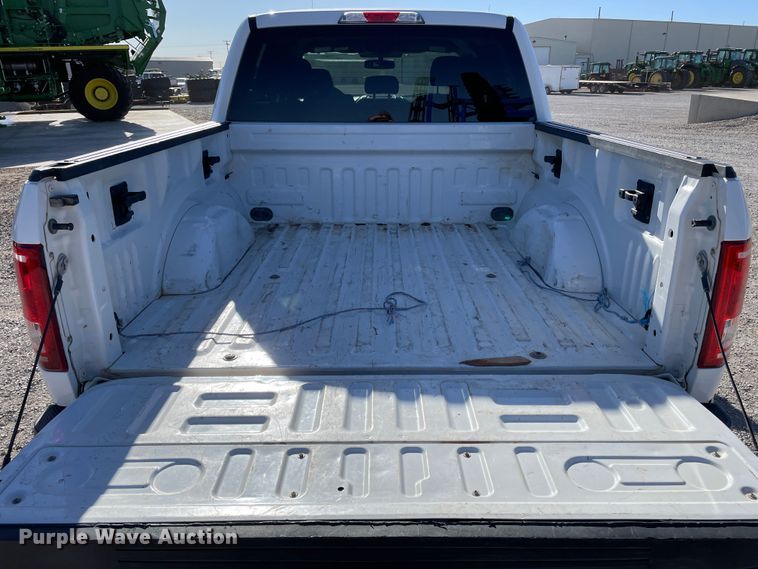 image for item DN4582 2016 Ford F150  SuperCrew pickup truck