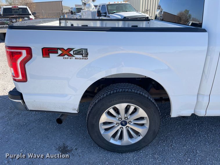 image for item DN4582 2016 Ford F150  SuperCrew pickup truck