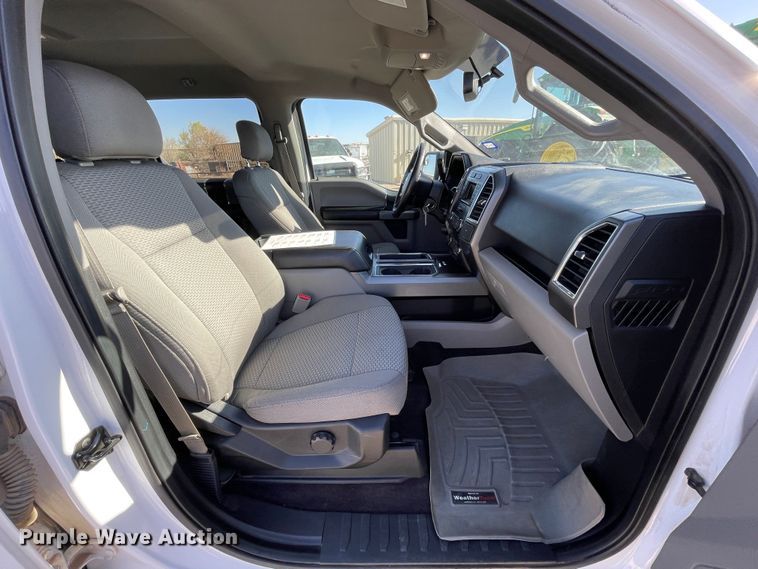 image for item DN4582 2016 Ford F150  SuperCrew pickup truck