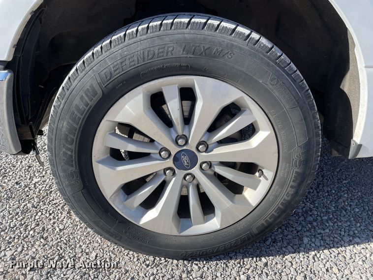 image for item DN4582 2016 Ford F150  SuperCrew pickup truck