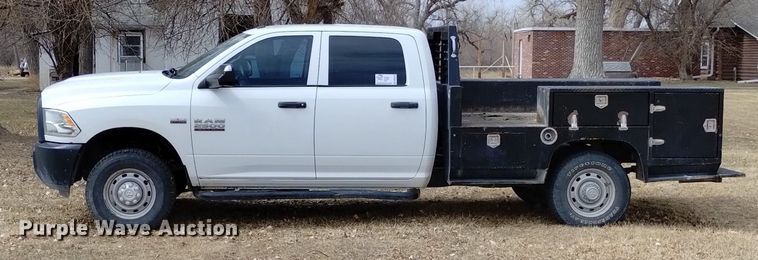 image for item DN6333 2013 Dodge Ram 2500 HD  Crew Cab pickup truck