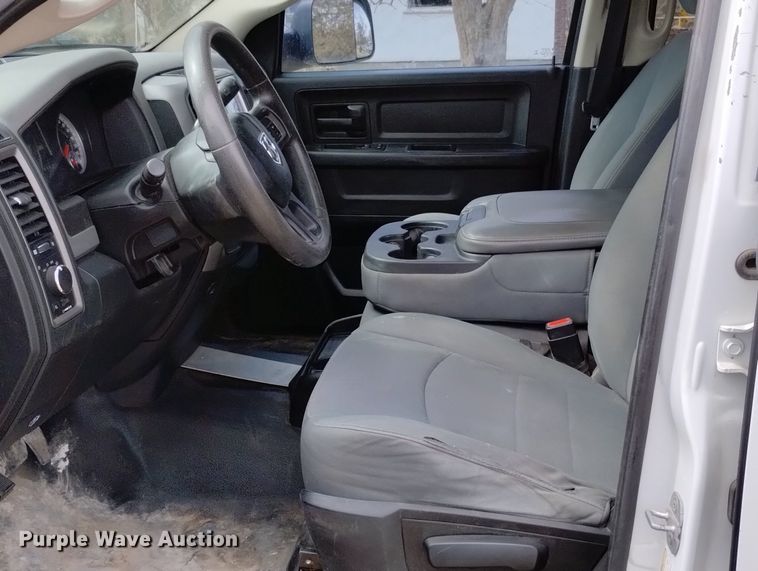 image for item DN6333 2013 Dodge Ram 2500 HD  Crew Cab pickup truck