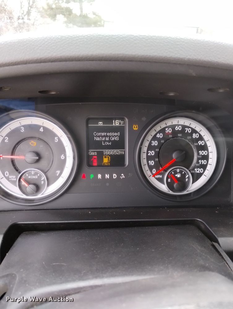 image for item DN6333 2013 Dodge Ram 2500 HD  Crew Cab pickup truck