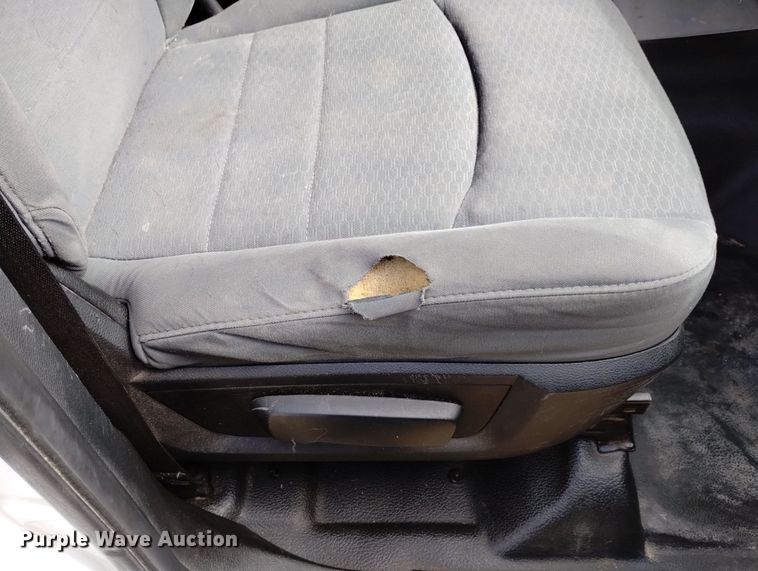 image for item DN6333 2013 Dodge Ram 2500 HD  Crew Cab pickup truck