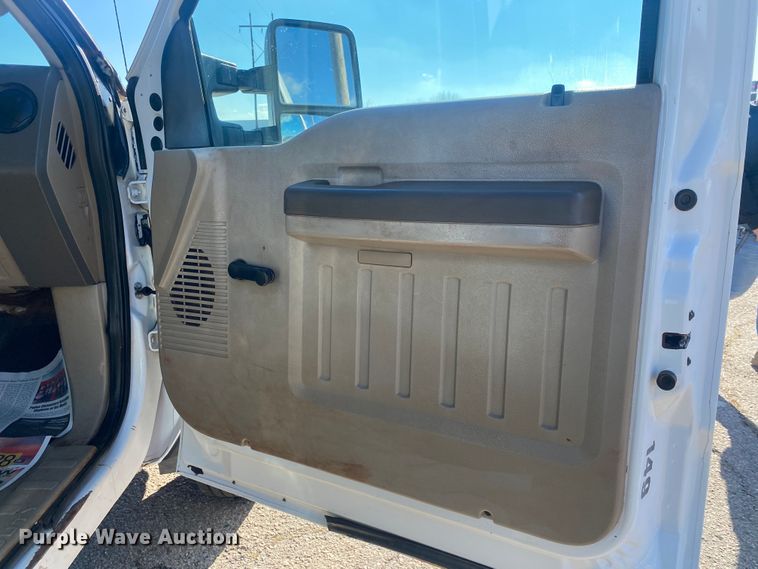 image for item DN8157 2008 Ford F550 Super Duty XL  dump flatbed truck