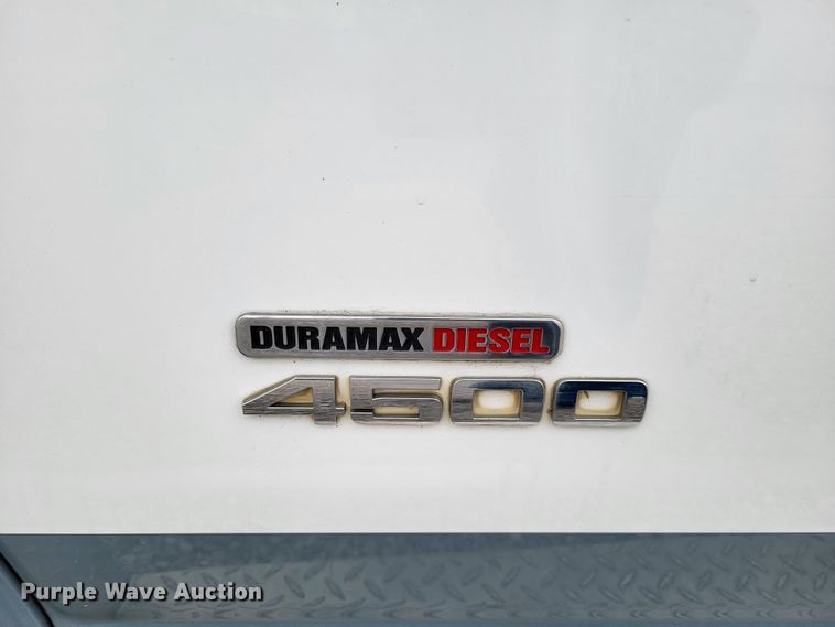 image for item DO3592 2012 Chevrolet Express G4500  van cab and chassis