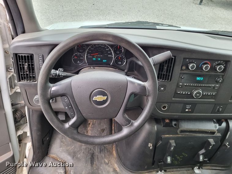 image for item DO3592 2012 Chevrolet Express G4500  van cab and chassis