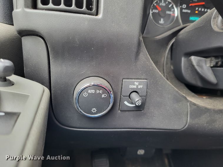 image for item DO3592 2012 Chevrolet Express G4500  van cab and chassis