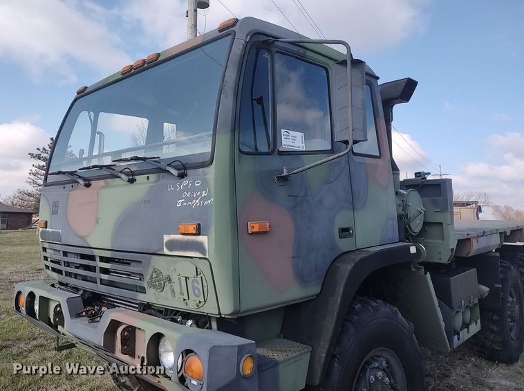 image for item DO3887 2002 Stewart & Stevenson M1083A1  flatbed truck