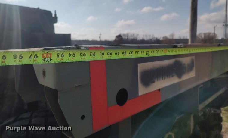 image for item DO3887 2002 Stewart & Stevenson M1083A1  flatbed truck