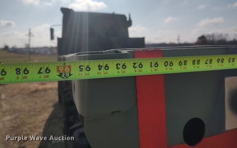 image for item DO3887 2002 Stewart & Stevenson M1083A1  flatbed truck