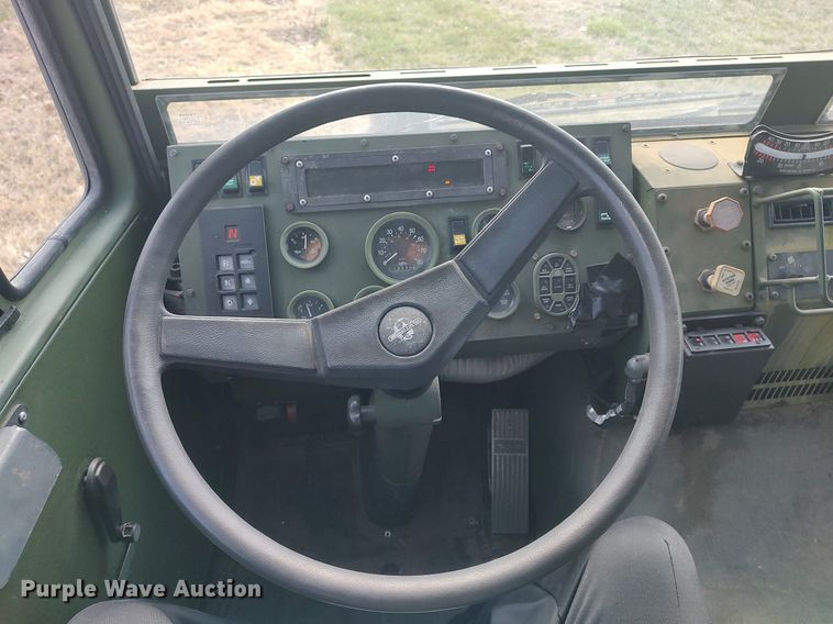 image for item DO3887 2002 Stewart & Stevenson M1083A1  flatbed truck