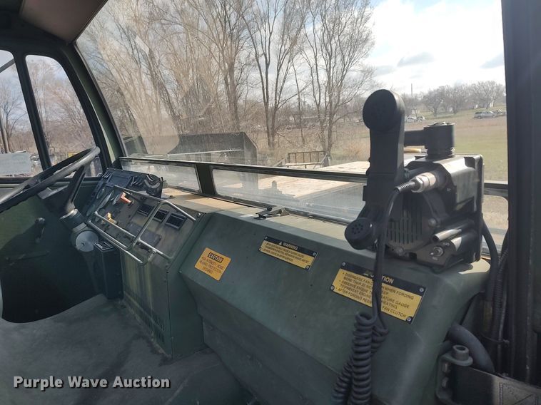 image for item DO3887 2002 Stewart & Stevenson M1083A1  flatbed truck