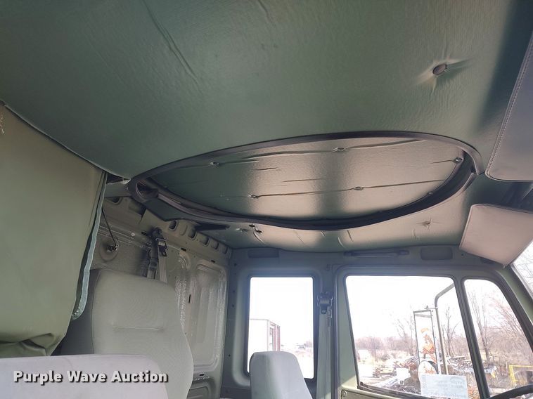 image for item DO3887 2002 Stewart & Stevenson M1083A1  flatbed truck