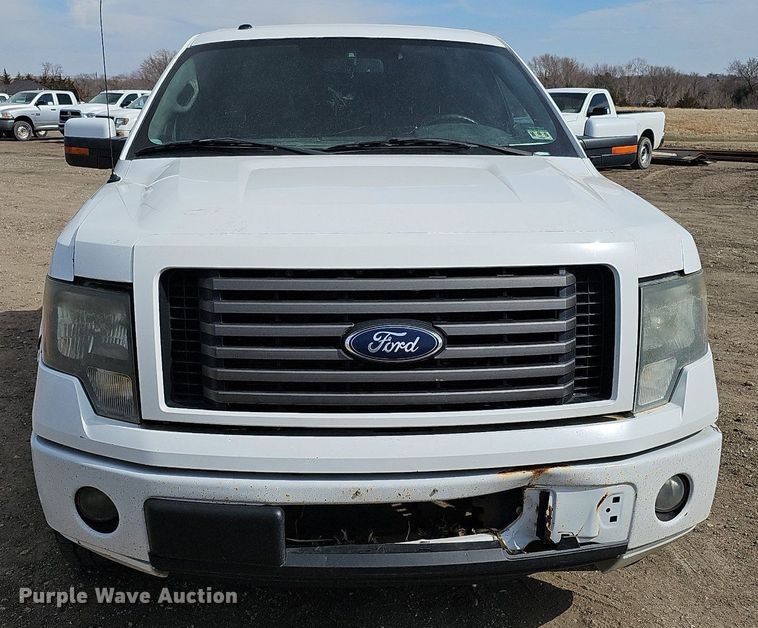 image for item DO4251 2011 Ford F150  SuperCrew pickup truck