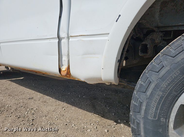 image for item DO4251 2011 Ford F150  SuperCrew pickup truck