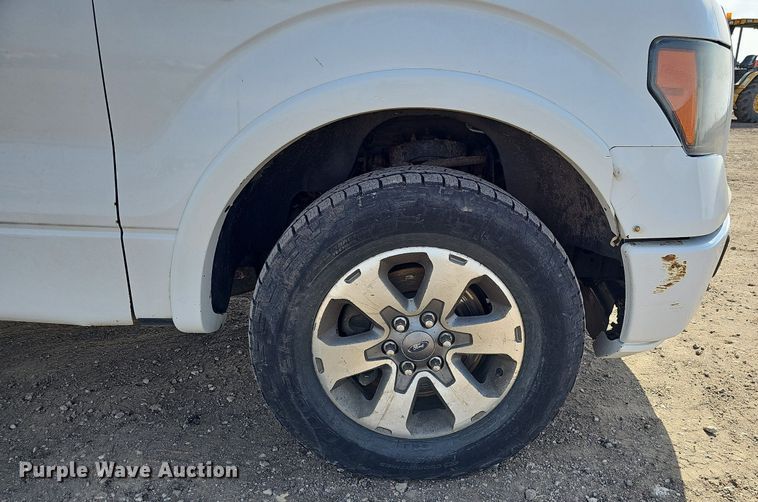 image for item DO4251 2011 Ford F150  SuperCrew pickup truck