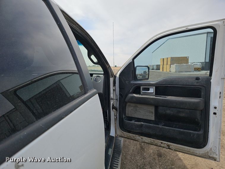 image for item DO4252 2011 Ford F150  SuperCrew pickup truck