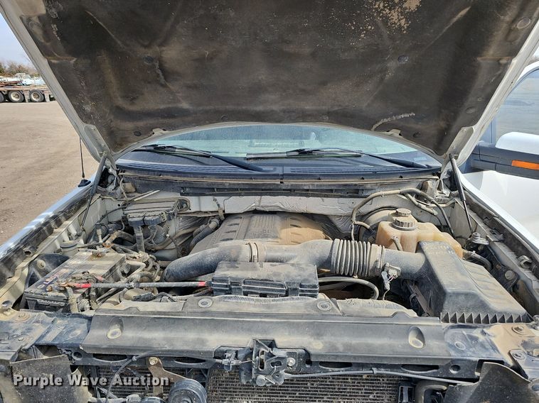 image for item DO4252 2011 Ford F150  SuperCrew pickup truck