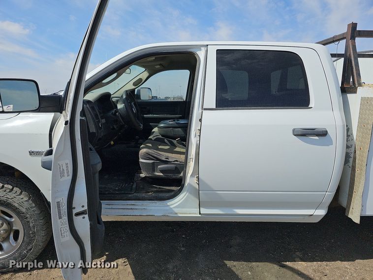 image for item DO4254 2012 Dodge Ram 2500HD  Crew Cab utility bed pickup truck