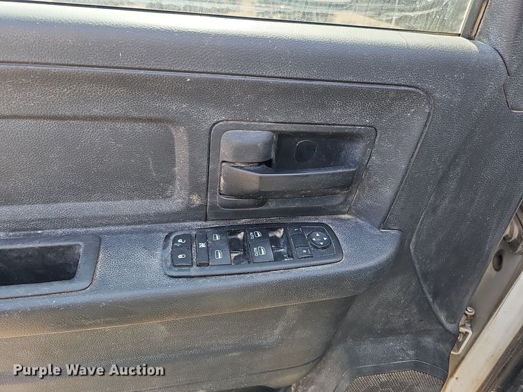 image for item DO4254 2012 Dodge Ram 2500HD  Crew Cab utility bed pickup truck