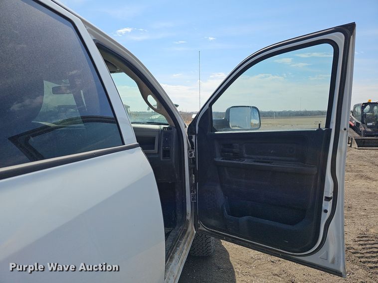 image for item DO4254 2012 Dodge Ram 2500HD  Crew Cab utility bed pickup truck