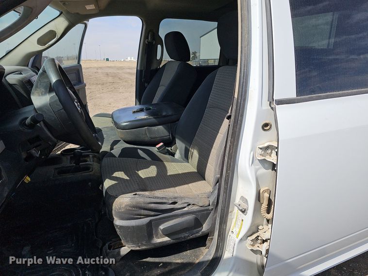 image for item DO4254 2012 Dodge Ram 2500HD  Crew Cab utility bed pickup truck