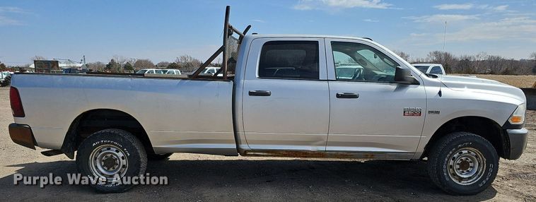 image for item DO4255 2010 Dodge Ram 2500HD  Crew Cab pickup truck