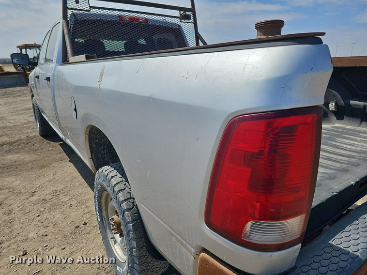image for item DO4255 2010 Dodge Ram 2500HD  Crew Cab pickup truck