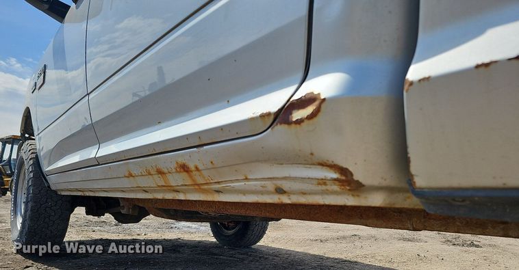 image for item DO4255 2010 Dodge Ram 2500HD  Crew Cab pickup truck