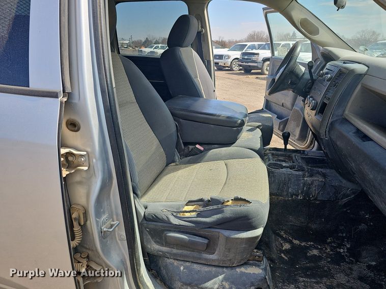 image for item DO4255 2010 Dodge Ram 2500HD  Crew Cab pickup truck