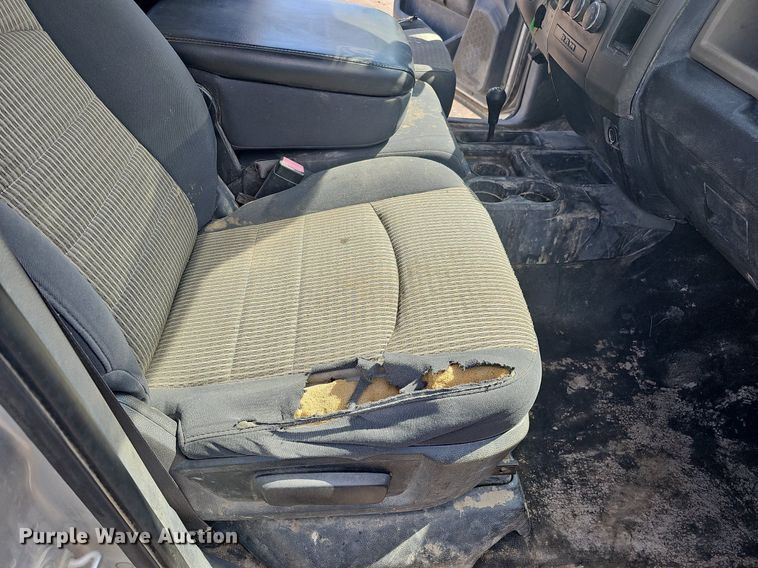 image for item DO4255 2010 Dodge Ram 2500HD  Crew Cab pickup truck