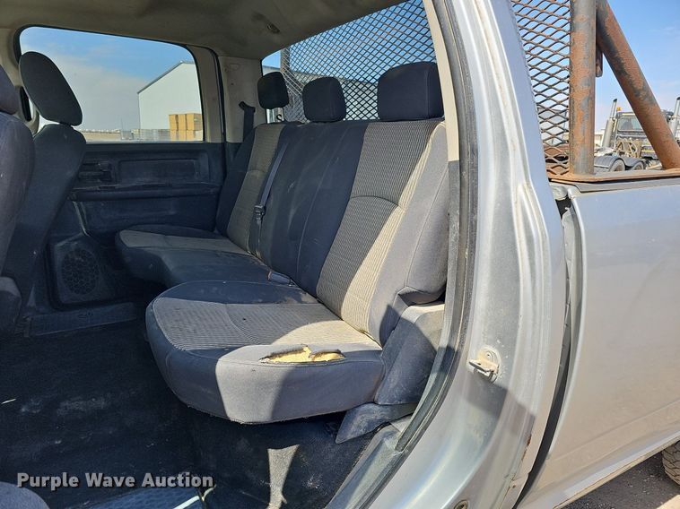 image for item DO4255 2010 Dodge Ram 2500HD  Crew Cab pickup truck