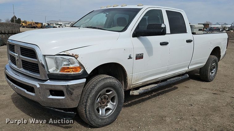 image for item DO4256 2011 Dodge Ram 2500HD  Crew Cab pickup truck