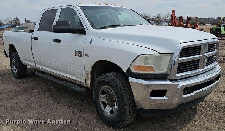 image for item DO4256 2011 Dodge Ram 2500HD  Crew Cab pickup truck