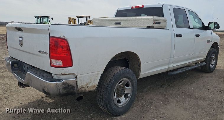 image for item DO4256 2011 Dodge Ram 2500HD  Crew Cab pickup truck