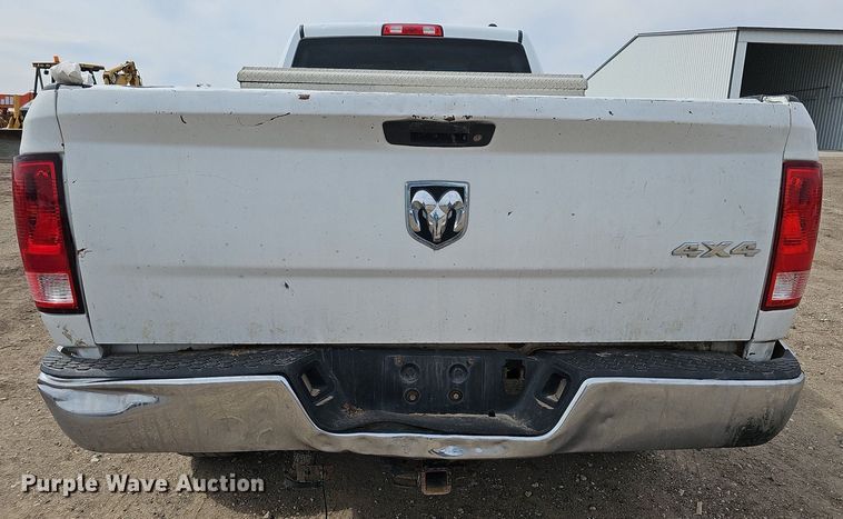 image for item DO4256 2011 Dodge Ram 2500HD  Crew Cab pickup truck