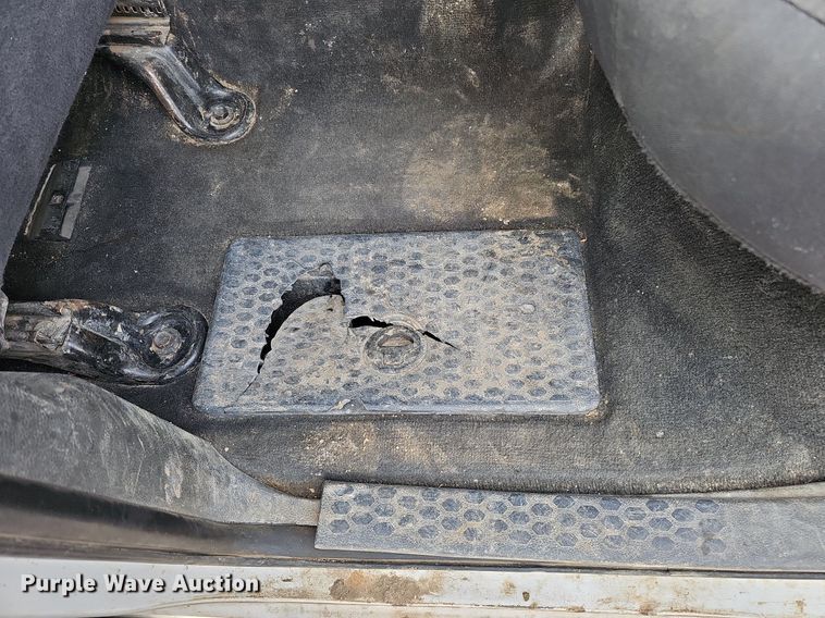 image for item DO4256 2011 Dodge Ram 2500HD  Crew Cab pickup truck