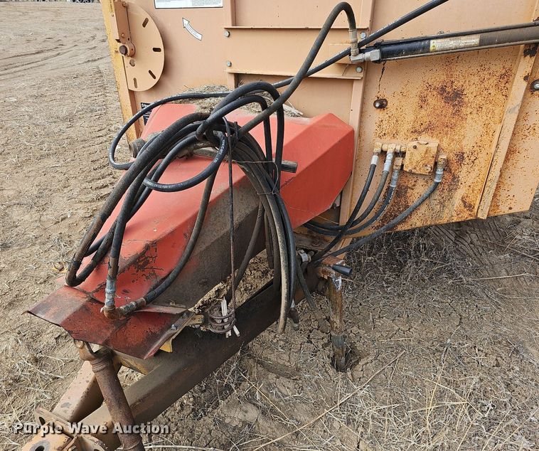 image for item DO4263 Duratech HayBuster 2620  bale processor