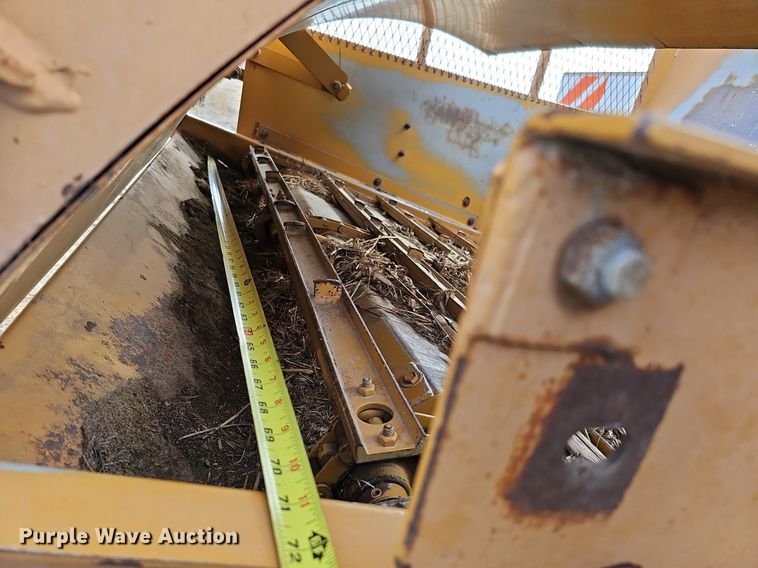 image for item DO4263 Duratech HayBuster 2620  bale processor