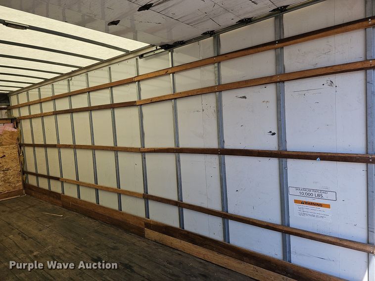 image for item DO4269 2018 International 4300  box truck