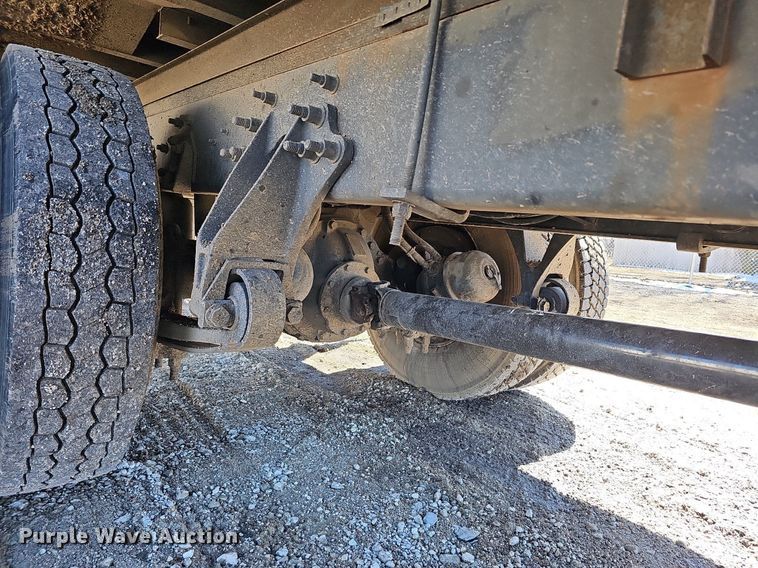 image for item DO4269 2018 International 4300  box truck