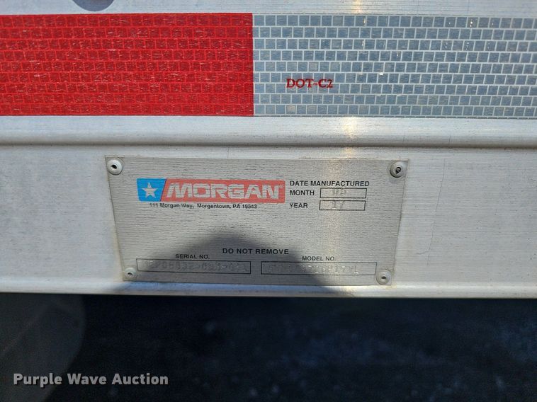 image for item DO4269 2018 International 4300  box truck