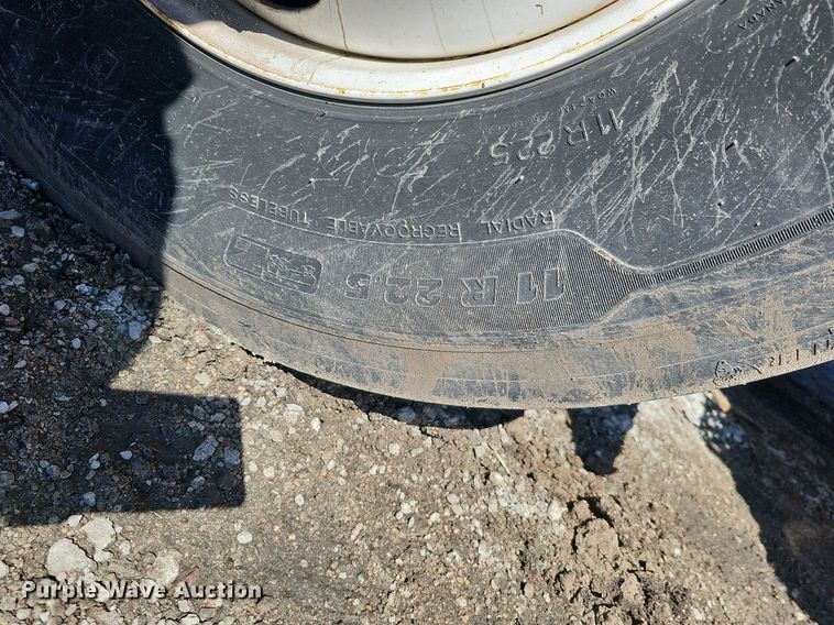 image for item DO4269 2018 International 4300  box truck