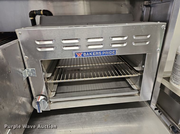 image for item DO4277 1988 Chevrolet P30  food truck