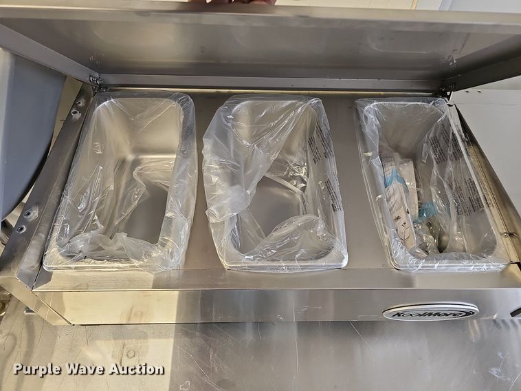 image for item DO4277 1988 Chevrolet P30  food truck