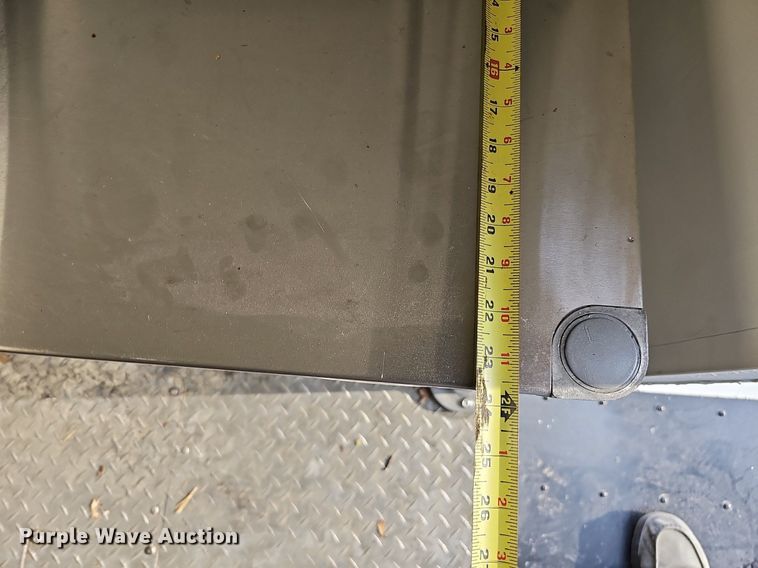 image for item DO4277 1988 Chevrolet P30  food truck