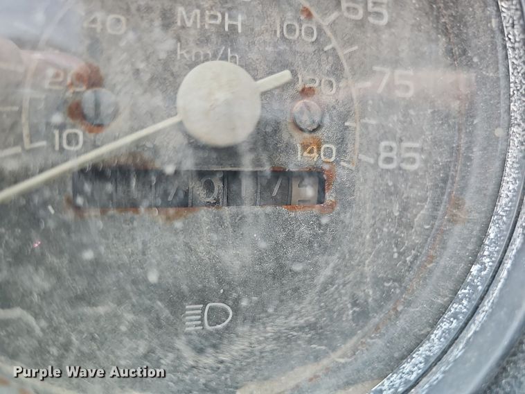 image for item DO4277 1988 Chevrolet P30  food truck