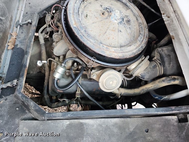 image for item DO4277 1988 Chevrolet P30  food truck