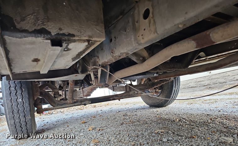 image for item DO4277 1988 Chevrolet P30  food truck